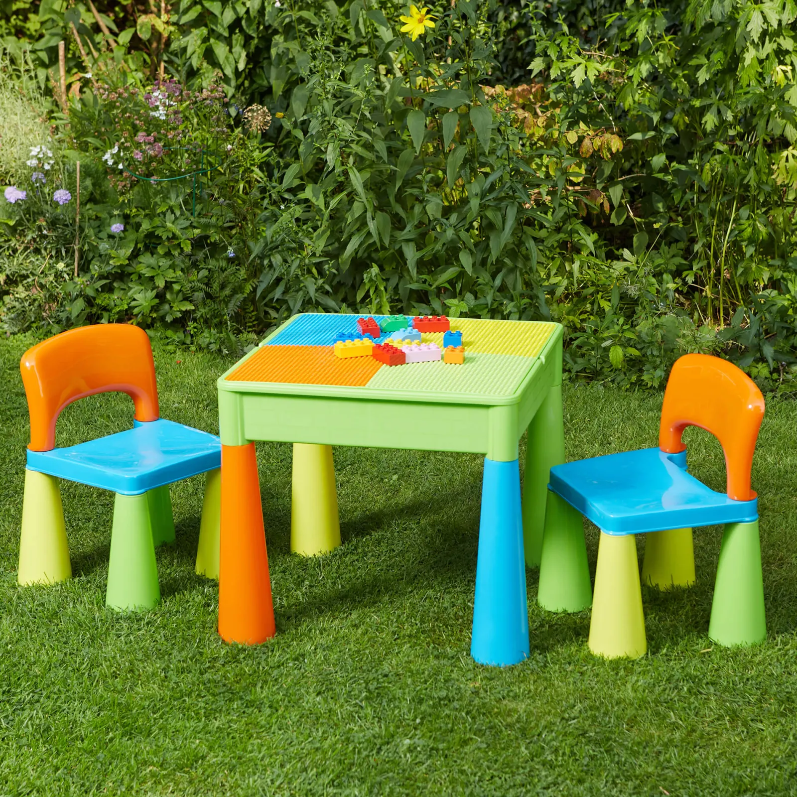Little Helper Sand & Water Table & Sandpits & Mud Kitchens | Table & Chairs (plastic) | Children's 5-in-1 Table & 2 Chairs Set | Sand & Water Pit | Lego | Dry Wipe Top | Storage