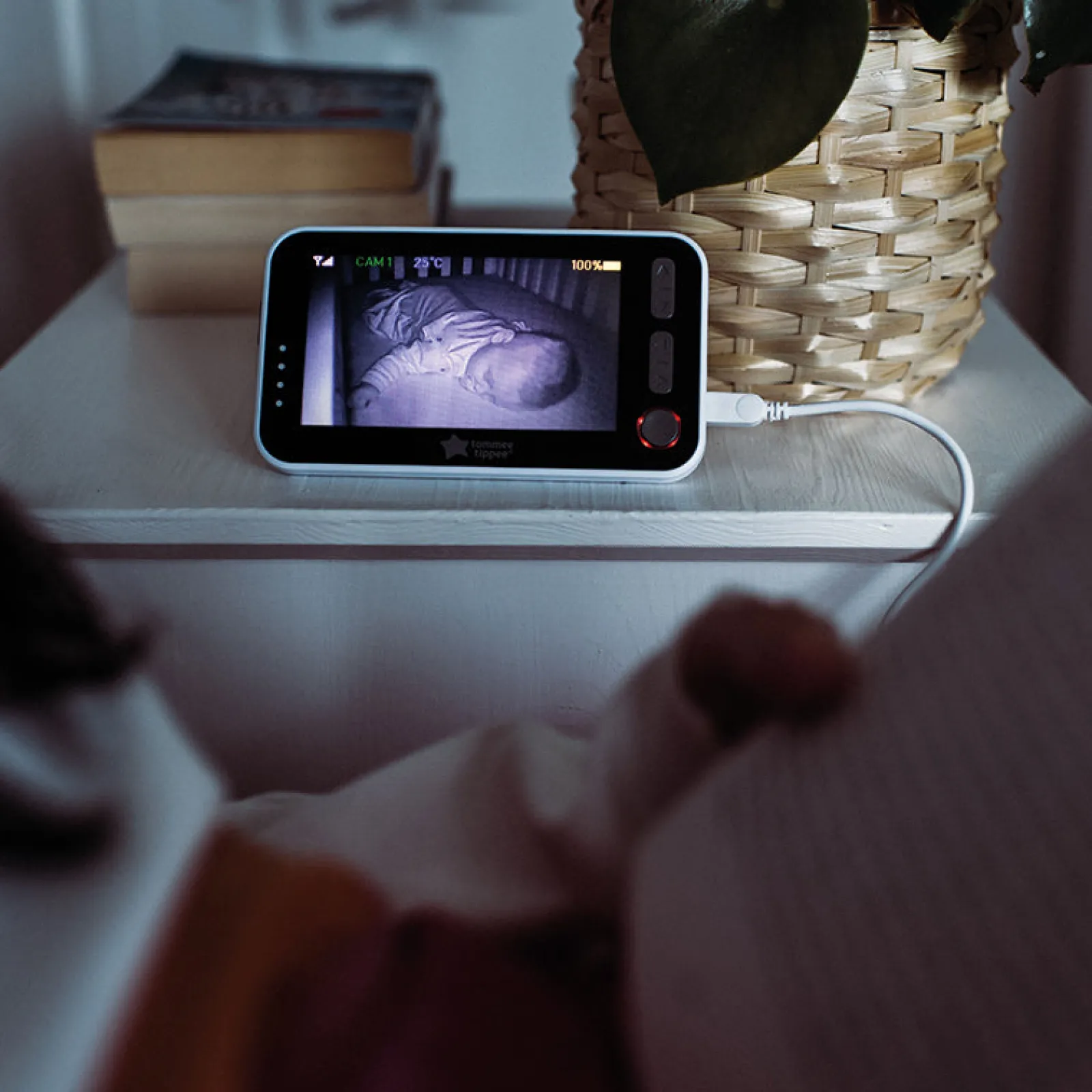 Little Helper Baby Monitors & Video Baby Monitors & Movement Monitors | Baby Monitors | Digital Sound, Motion & Video Baby Monitor with Cry Sensor technology