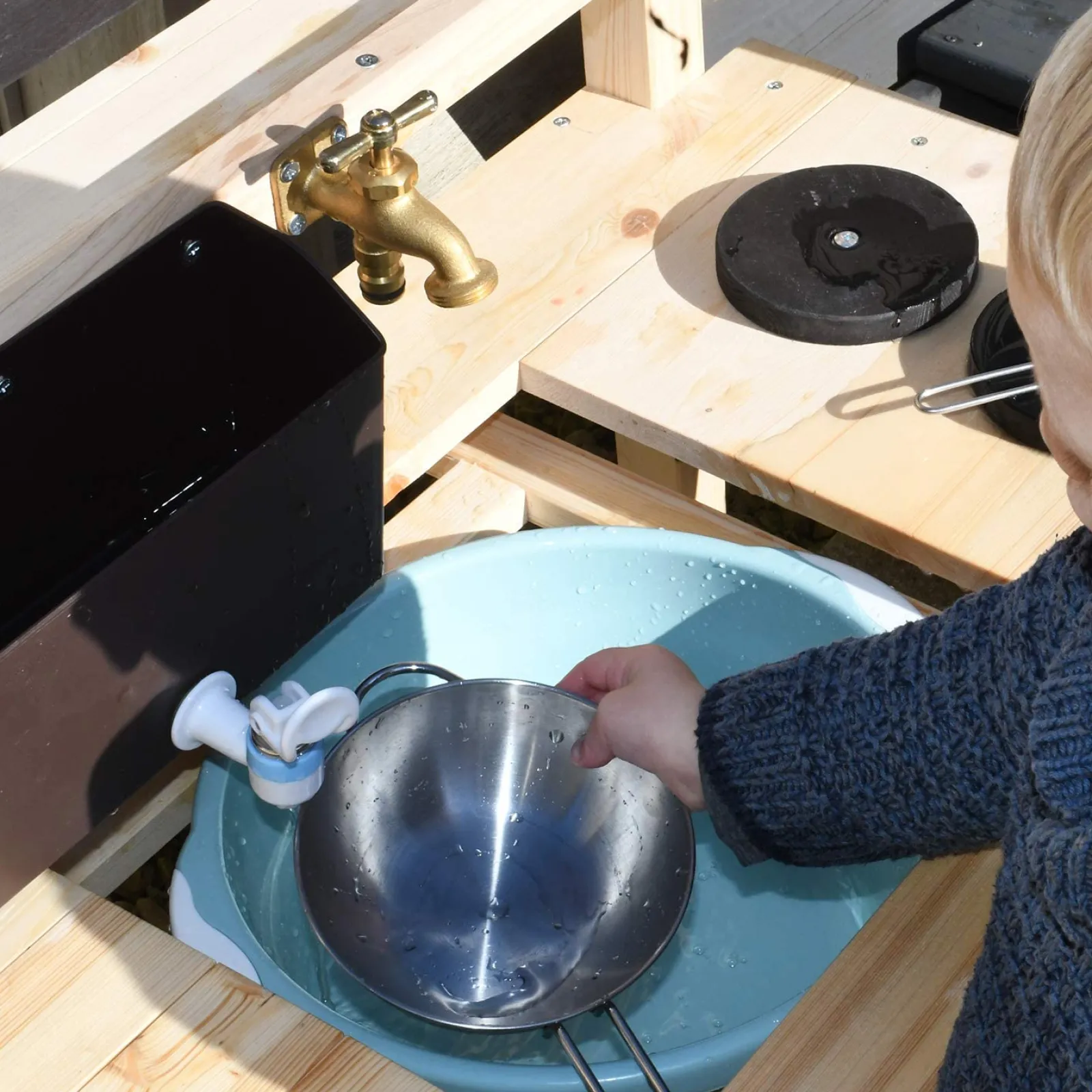 Little Helper Sand & Water Table & Sandpits & Mud Kitchens | Toy Kitchens | Heavy Duty Montessori Wooden Kids Mud Kitchen | Outdoor Toy Kitchen | 18m+
