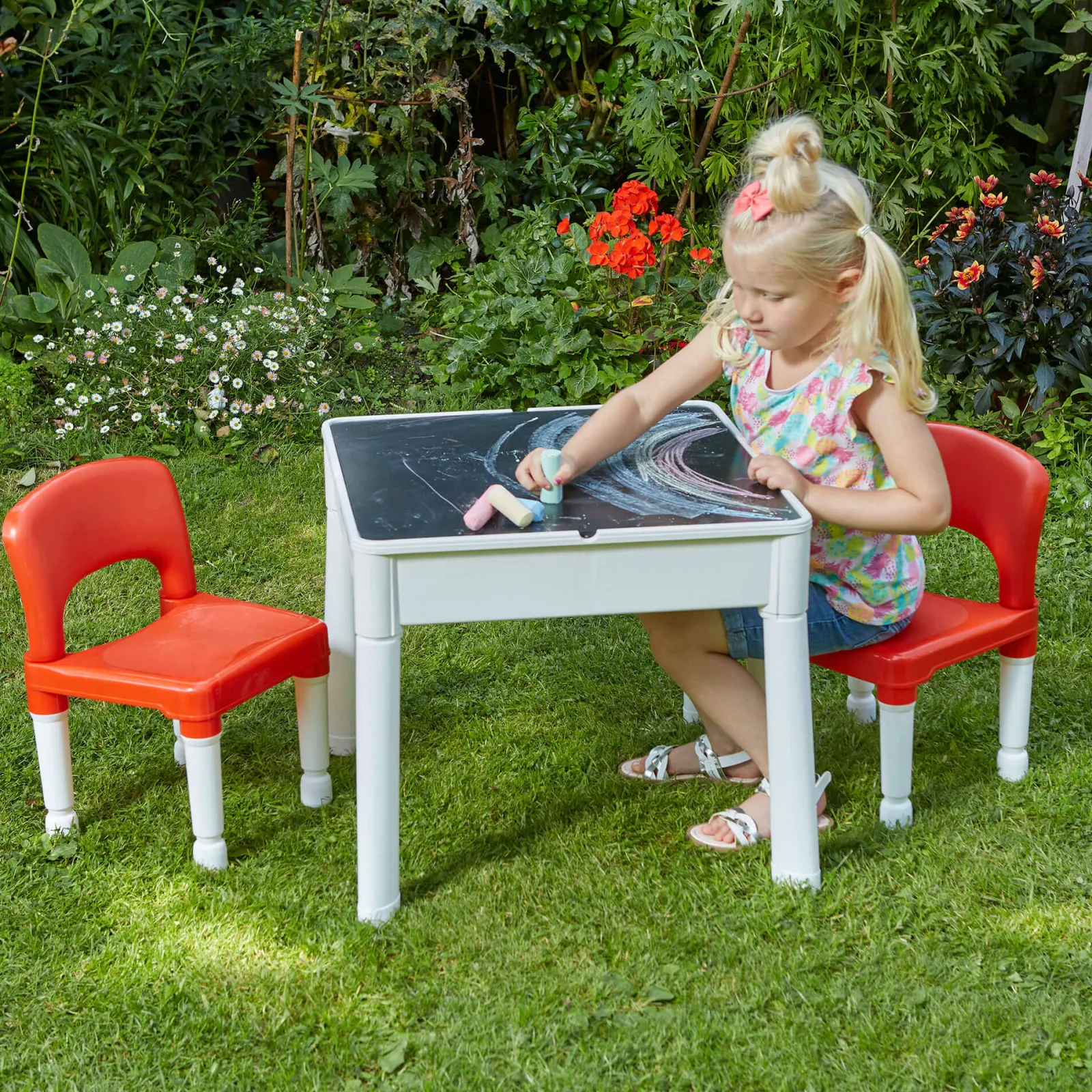 Little Helper Sand & Water Table & Sandpits & Mud Kitchens | Montessori Toys & Products | 6-in-1 Montessori Table & 2 Chairs Set | Sand & Water Play | Blackboard | Dry Wipe Top | Storage
