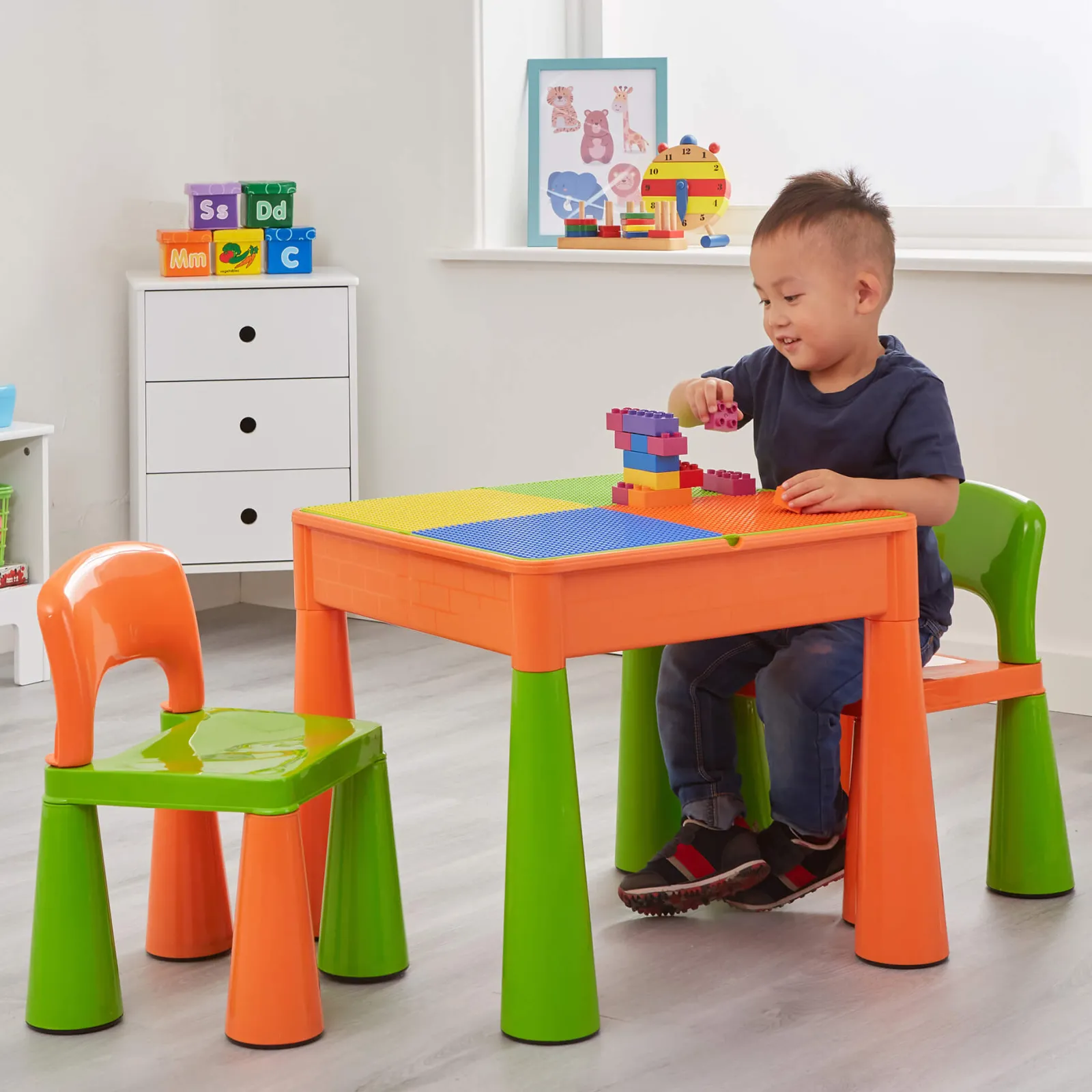 Little Helper Sand & Water Table & Sandpits & Mud Kitchens | Table & Chairs (plastic) | Kid's Indoor | Outdoor Multipurpose Plastic Table & 2 Chairs Set | Lego Board | Sand & Water Pit | Orange & Green
