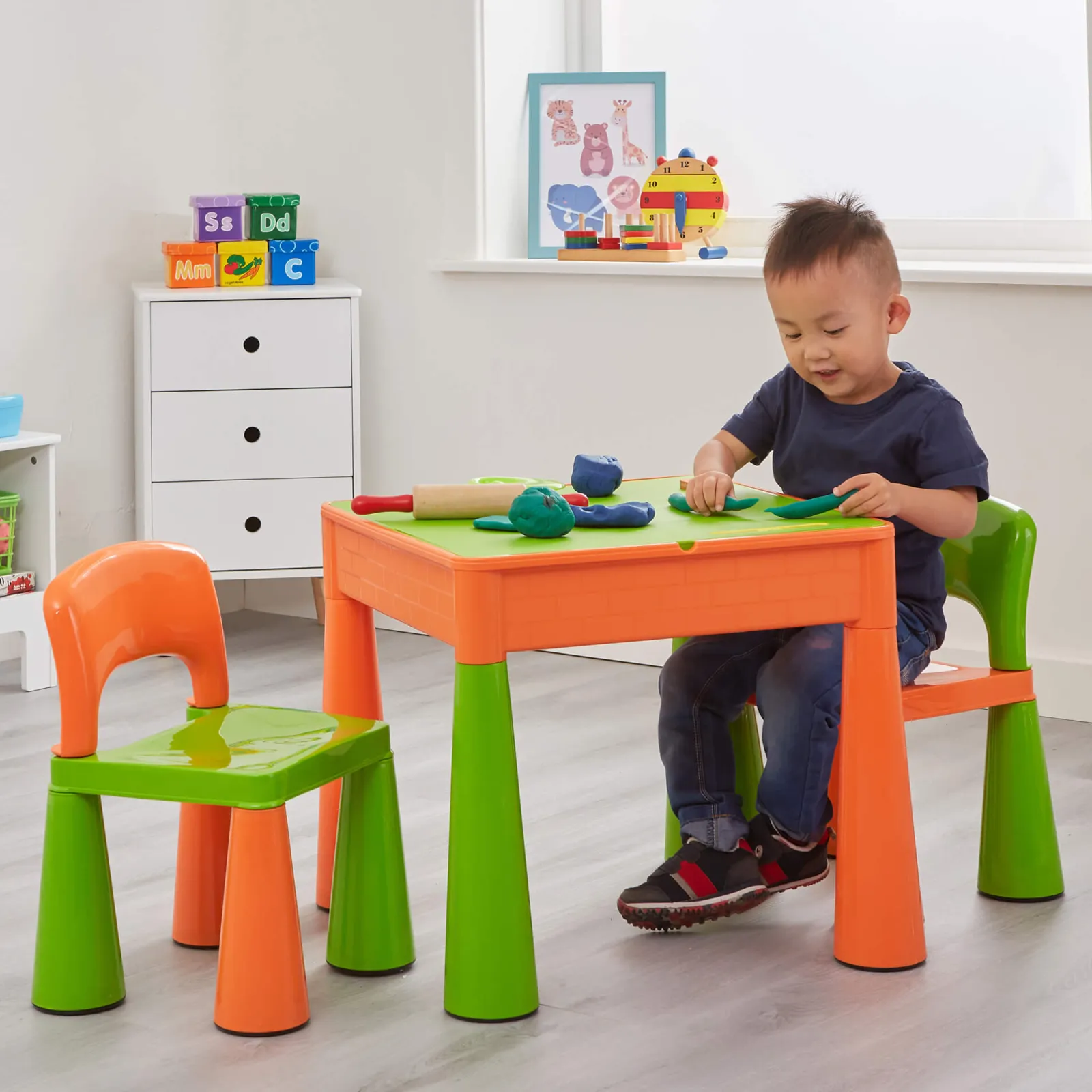 Little Helper Sand & Water Table & Sandpits & Mud Kitchens | Table & Chairs (plastic) | Kid's Indoor | Outdoor Multipurpose Plastic Table & 2 Chairs Set | Lego Board | Sand & Water Pit | Orange & Green