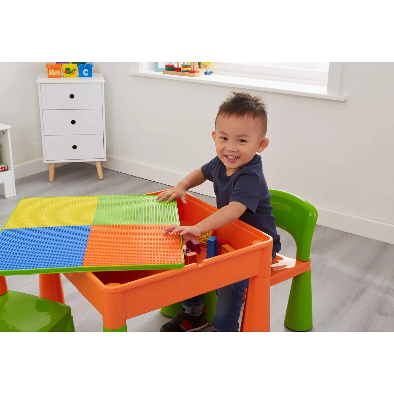 Little Helper Sand & Water Table & Sandpits & Mud Kitchens | Table & Chairs (plastic) | Kid's Indoor | Outdoor Multipurpose Plastic Table & 2 Chairs Set | Lego Board | Sand & Water Pit | Orange & Green