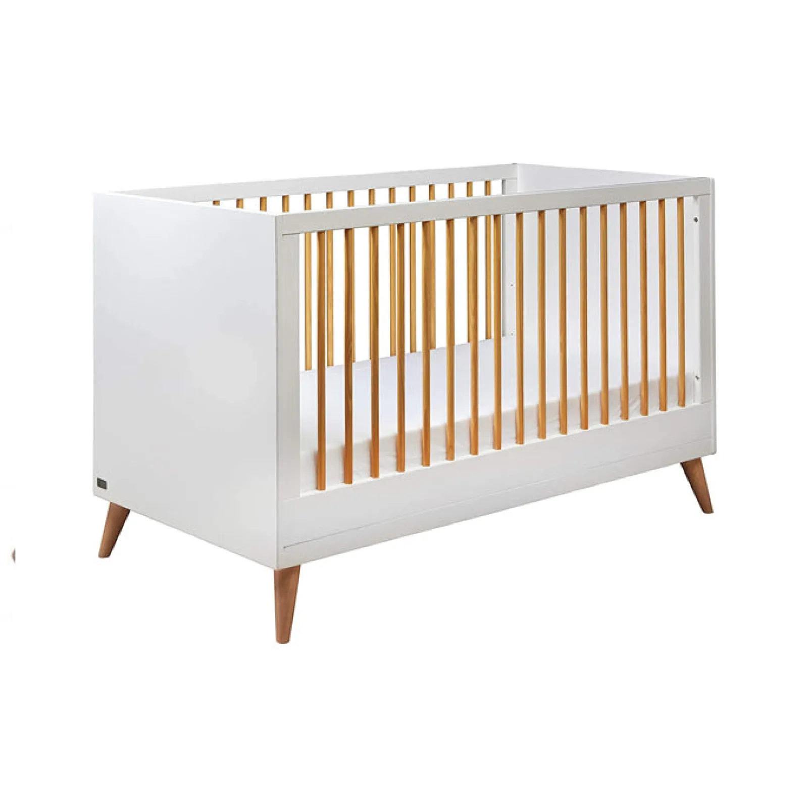 Little Helper Nursery Furniture Sets | Melody Nursery Collection | 2-in-1 Cot & Toddler Bed | Chest Of Drawers | Optic White & Corkscrew Pine