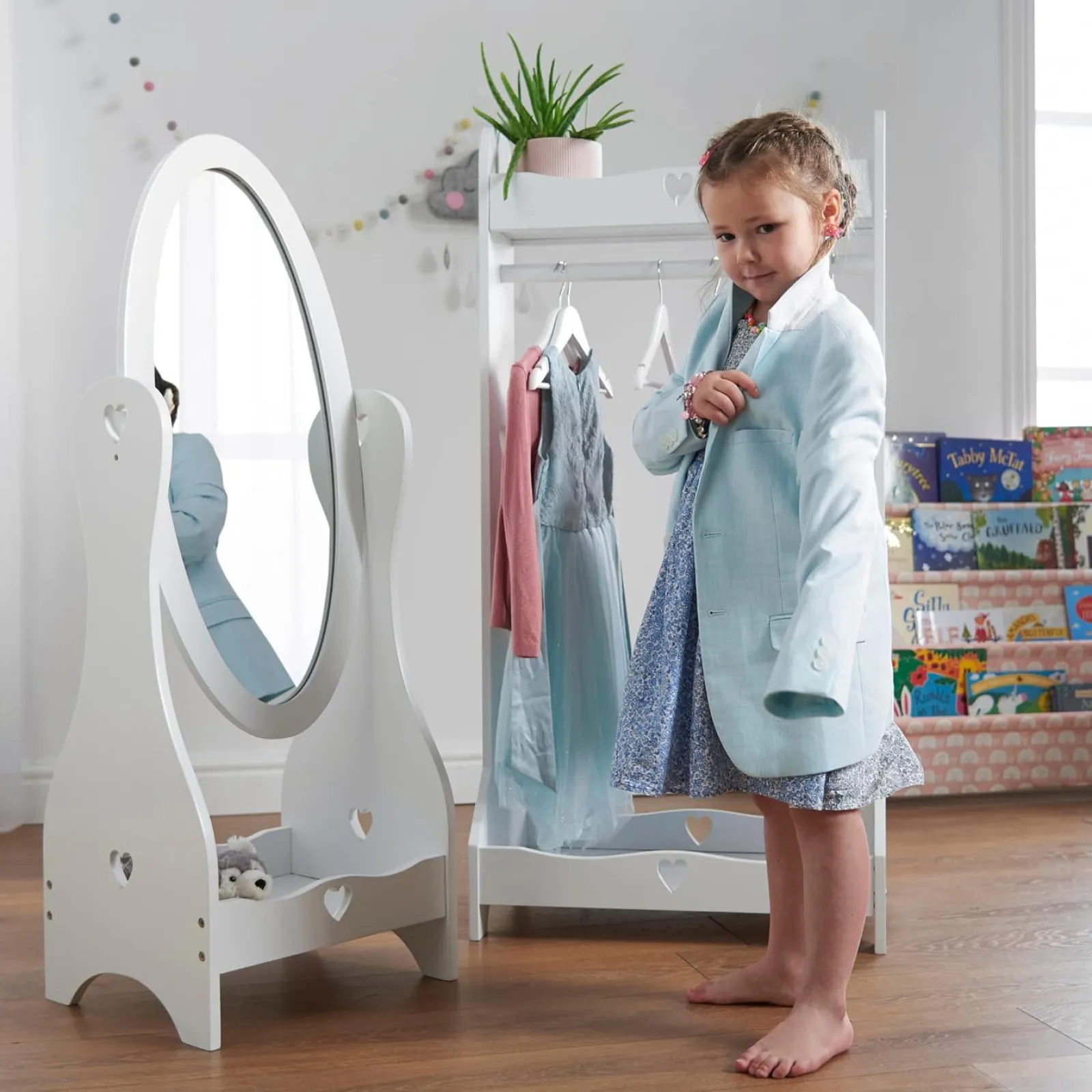 Little Helper Montessori Toys & Products | Role Play Toys & Pretend Play | Montessori Wooden Sweetheart Dress-up Rail | Clothes Rail & Mirror | White | 3-13 Years