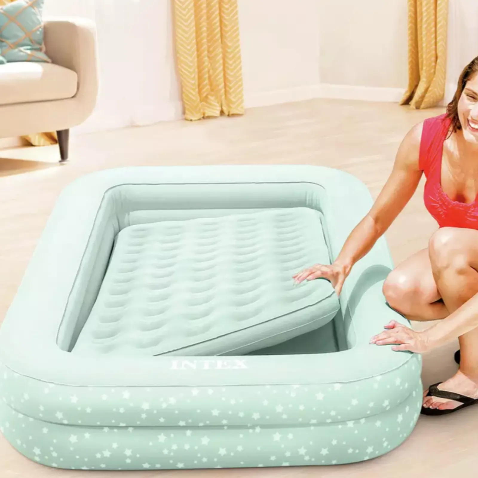 Little Helper Travel Cots & Travel Beds | Travel Cots | Quick Assemble Inflatable Portable Kids Travel Bed | Thick Mattress, Carry Bag & Air Pump | Mint | 3-8 Years