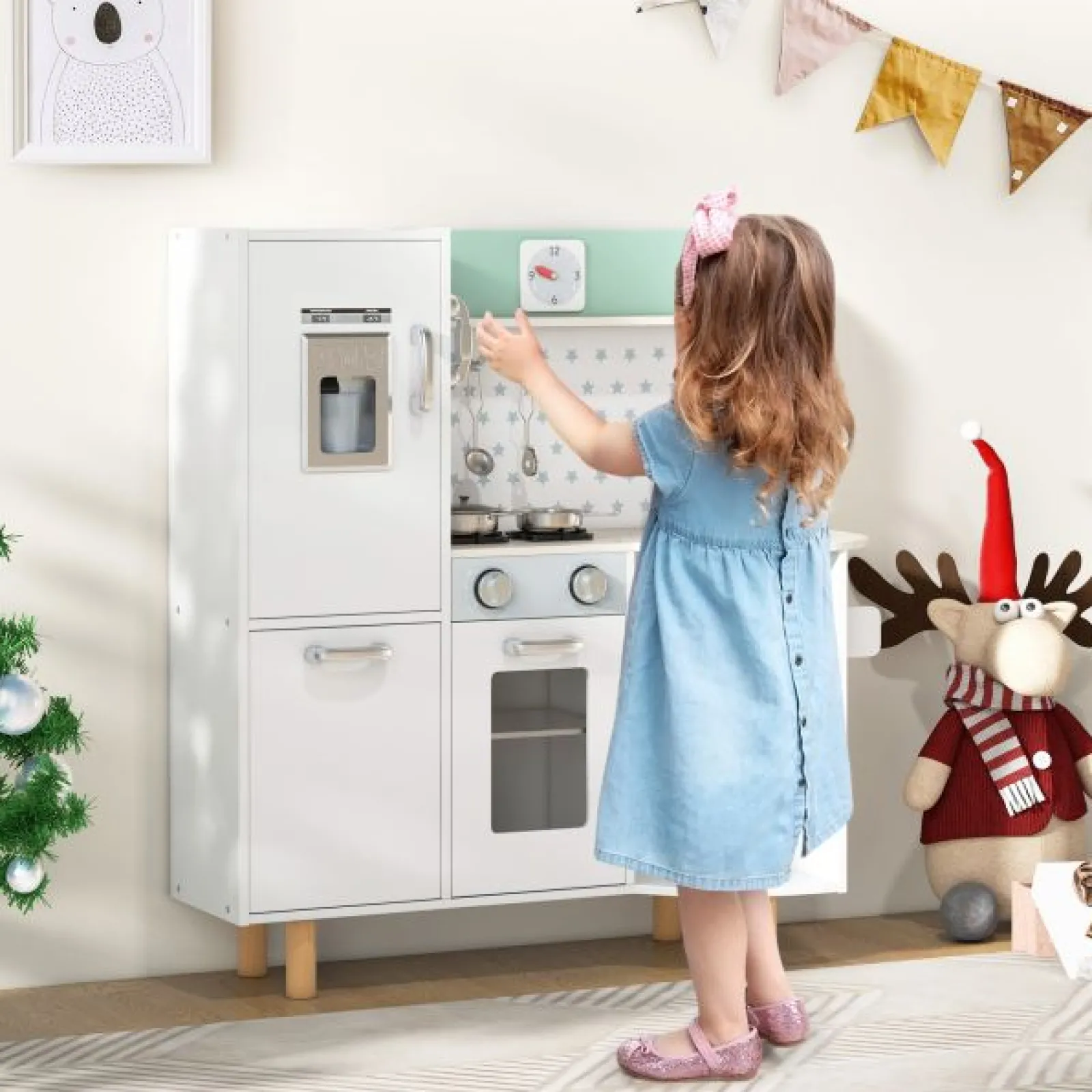 Little Helper Wooden Toys & Educational Toys | Toy Kitchens | Shaker-Style Toy Kitchen | Ice Maker | Oven | Hob | Play Food | Lights & Sounds