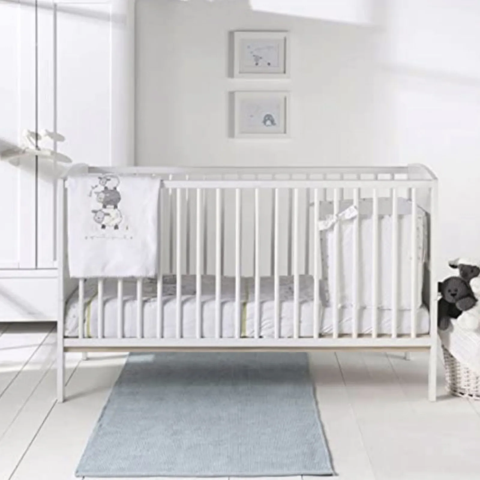 Little Helper Cot Beds | Cot Beds | ZigZag Eco-Friendly Wooden Cot Bed | Snowdrop White
